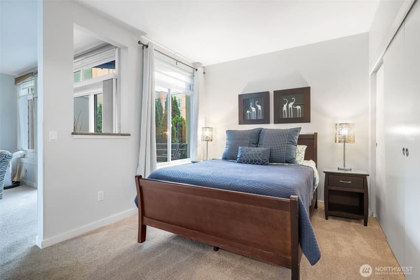 Property photo for 2415 2nd Avenue #449, Seattle photo 12