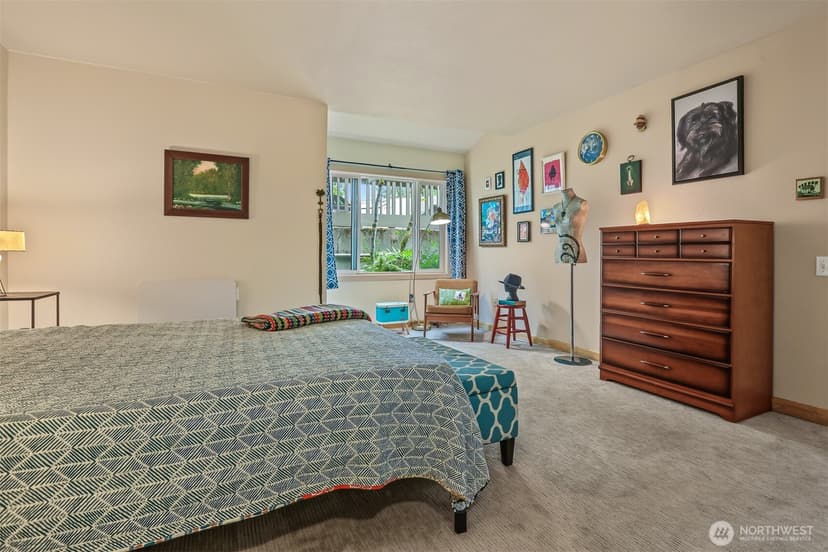 Property photo for 13730 15th Avenue NE #F105, Seattle photo 21
