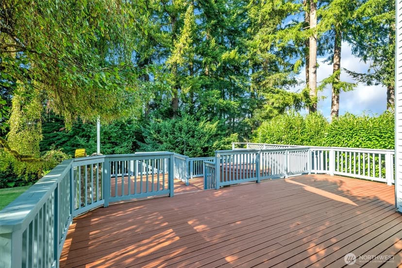 Property photo for 23320 SE 219th Street, Maple Valley photo 12