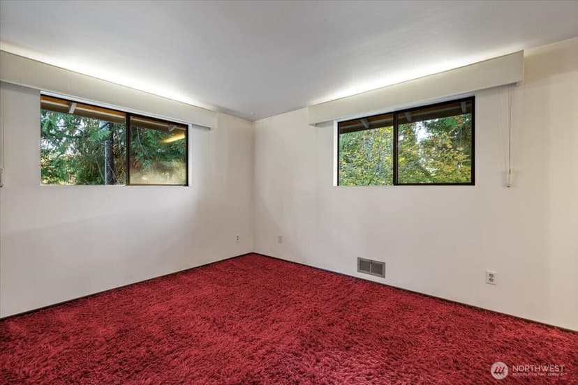 Property photo for 4605 Baker Drive, Everett photo 24
