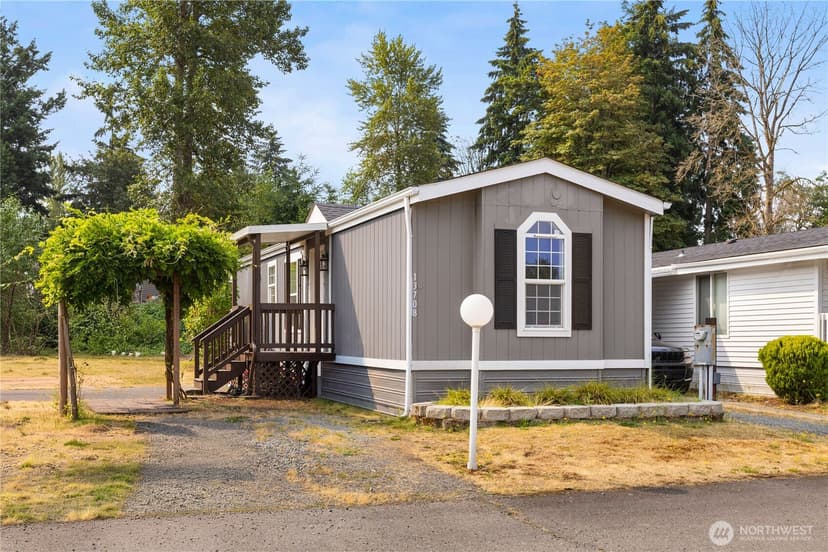Property photo for 13708 108th Street Ct E #4, Puyallup
