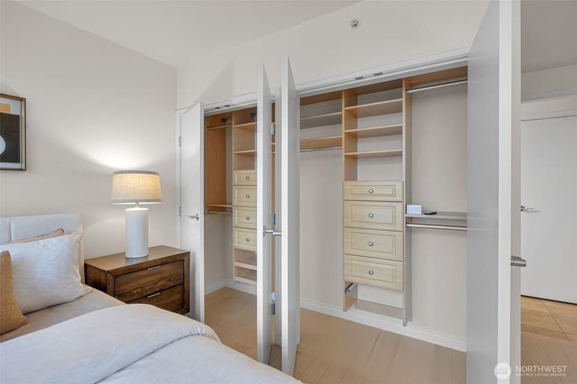 Property photo for 1420 Terry Avenue #2103, Seattle photo 26