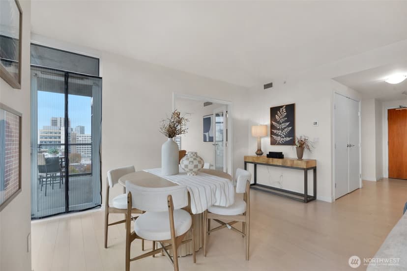 Property photo for 1420 Terry Avenue #2103, Seattle photo 6