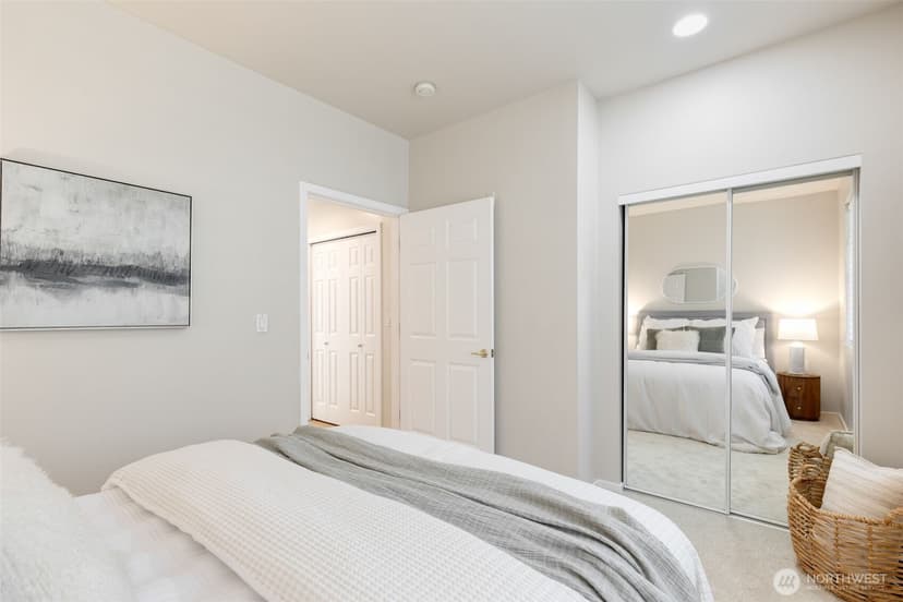 Property photo for 1709 134th Avenue SE #22, Bellevue photo 28