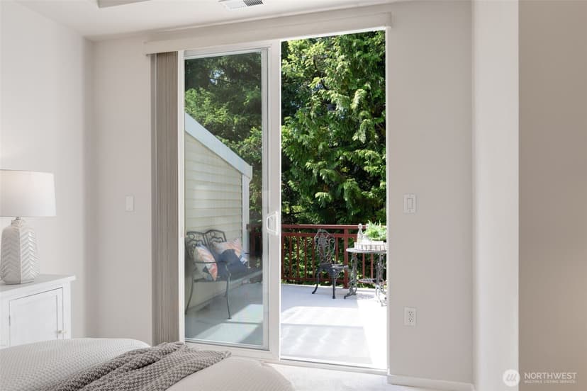 Property photo for 1709 134th Avenue SE #22, Bellevue photo 23