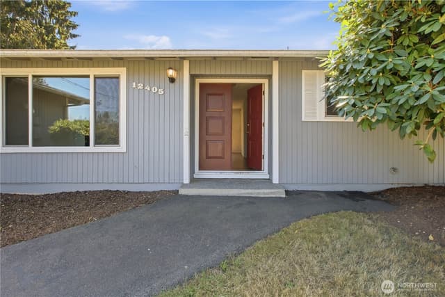 Property photo for 12405 SE 270th Street, Kent photo 5