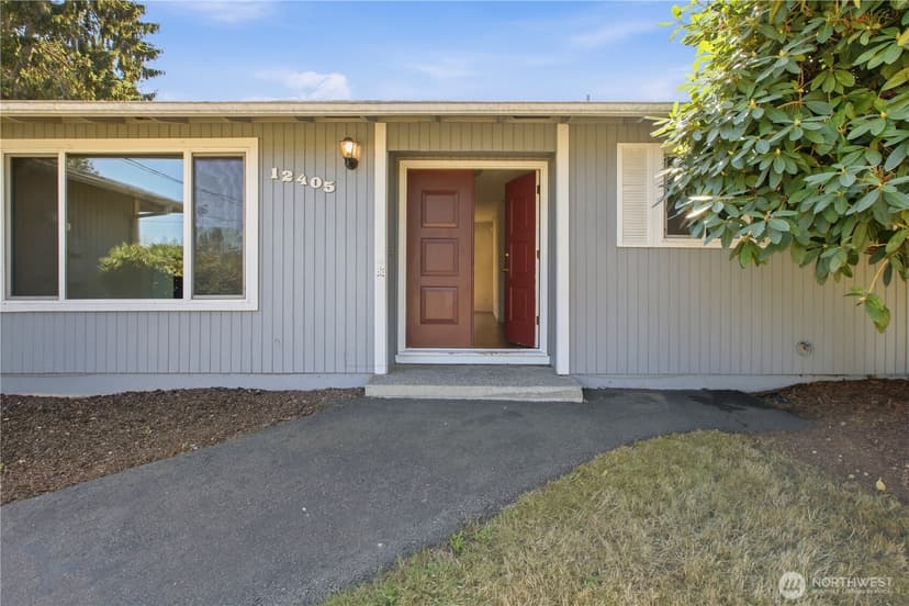 Property photo for 12405 SE 270th Street, Kent photo 5