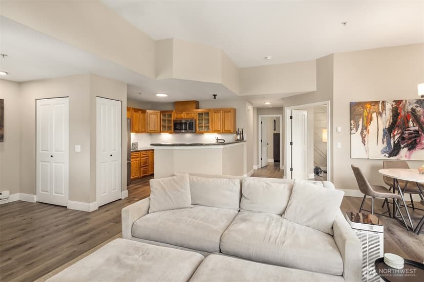Property photo for 14007 69th Drive SE #W5, Snohomish photo 8