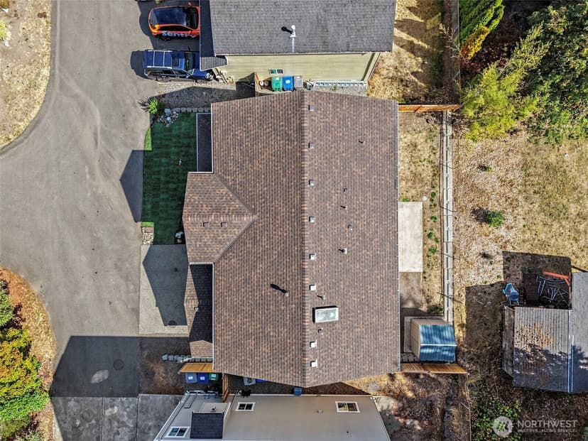 Property photo for 2021 NE 25th Place, Renton photo 38