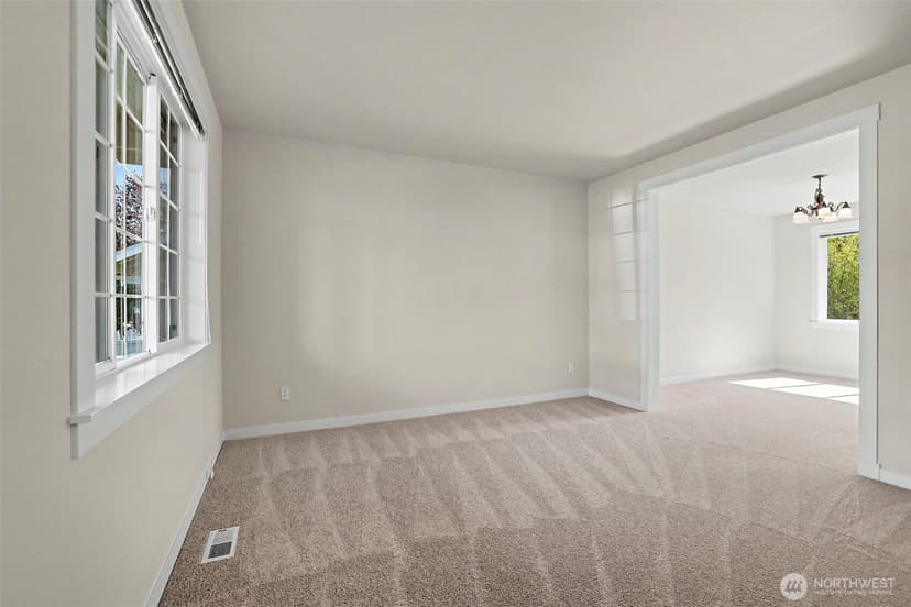 Property photo for 2021 NE 25th Place, Renton photo 5