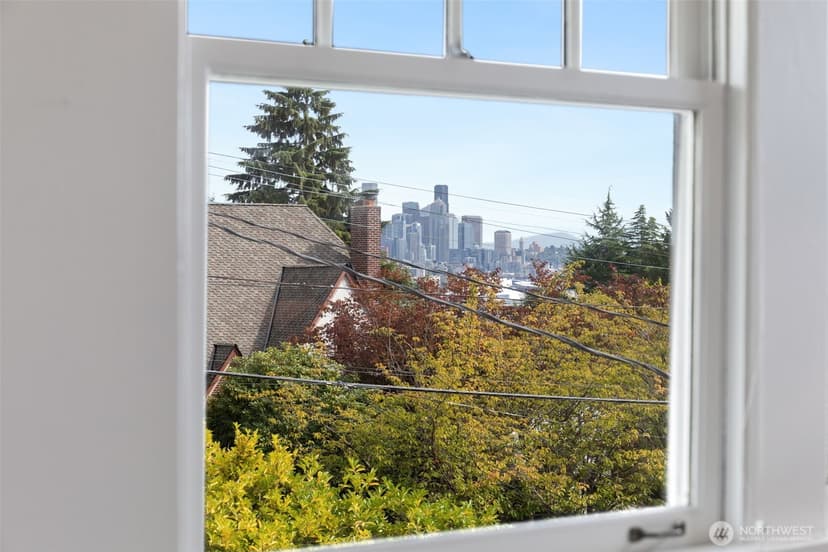 Property photo for 1557 Thorndyke Avenue W, Seattle photo 20