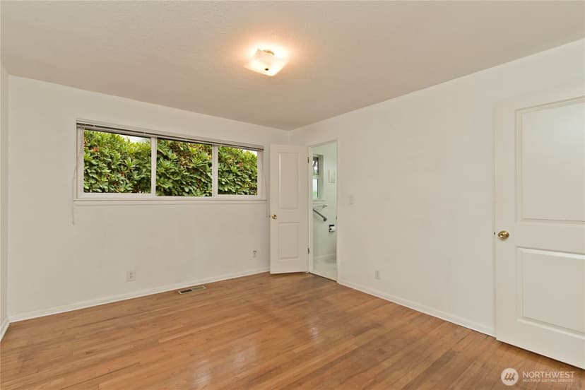 Property photo for 1611 1st Street SE, Auburn photo 8