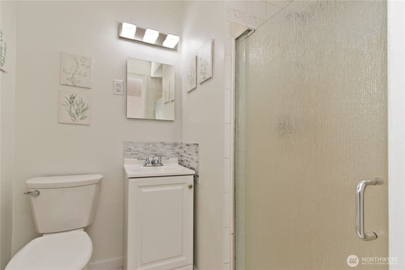 Property photo for 1611 1st Street SE, Auburn photo 9