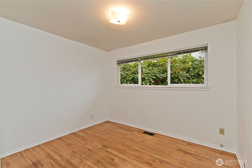 Property photo for 1611 1st Street SE, Auburn photo 23