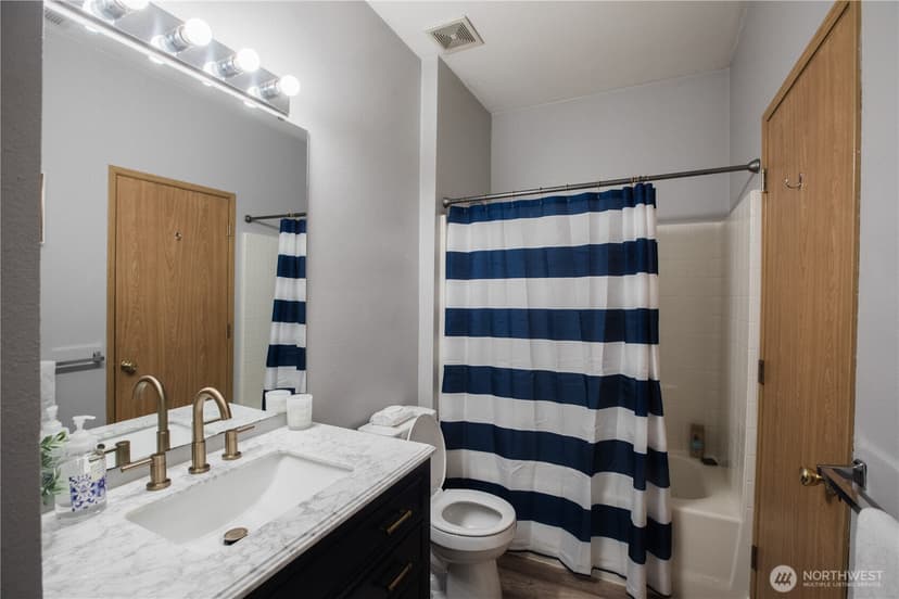Property photo for 4714 Mill Pond Drive SE #401, Auburn photo 12