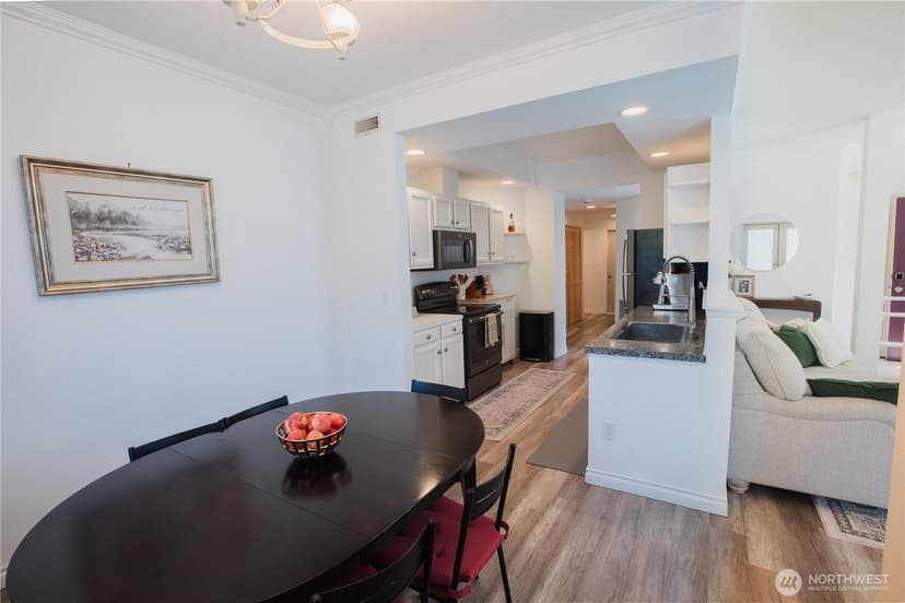 Property photo for 4714 Mill Pond Drive SE #401, Auburn photo 4