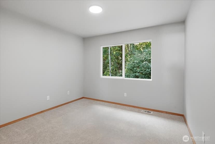 Property photo for 2912 153rd Street SW, Lynnwood photo 21