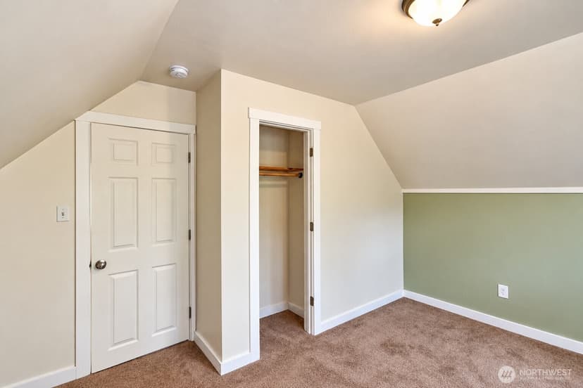 Property photo for 312 21st Avenue, Seattle photo 15