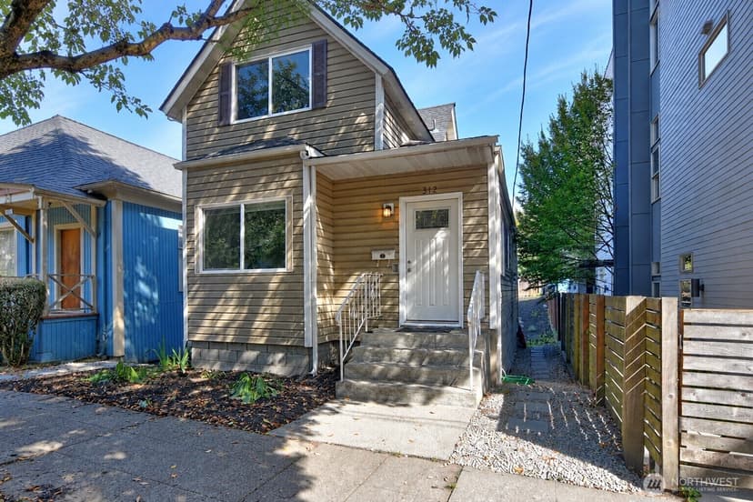 Property photo for 312 21st Avenue, Seattle