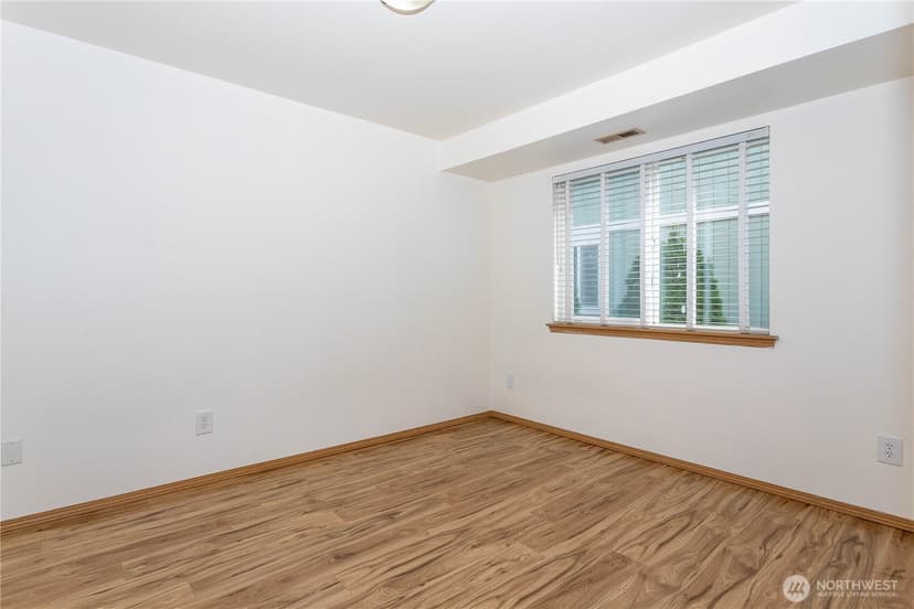 Property photo for 11850 44th Place S, Tukwila photo 28