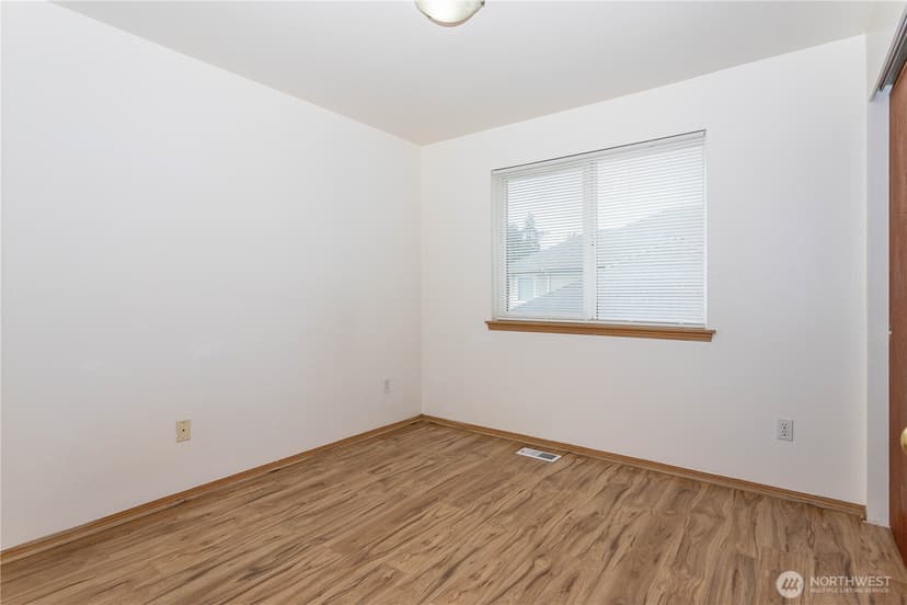 Property photo for 11850 44th Place S, Tukwila photo 17