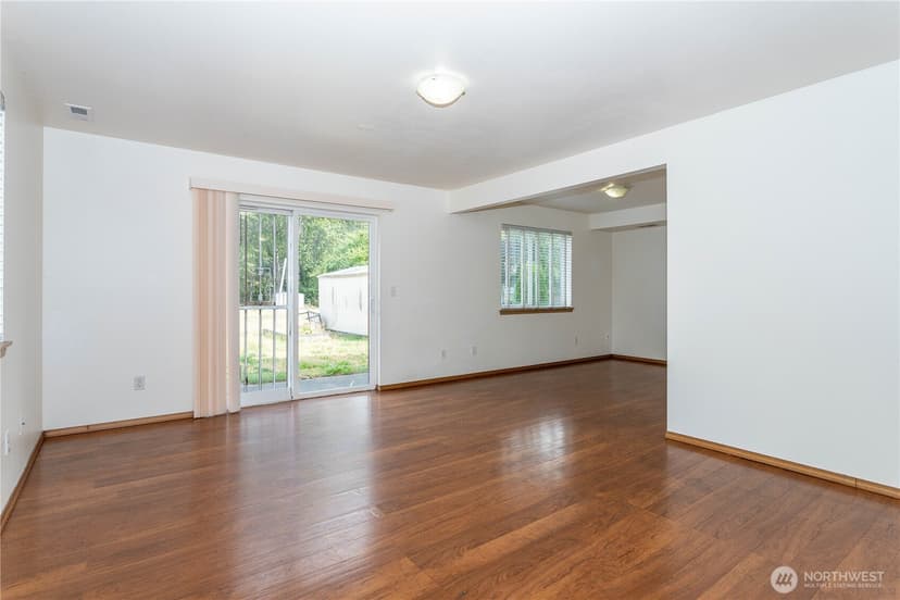 Property photo for 11850 44th Place S, Tukwila photo 25