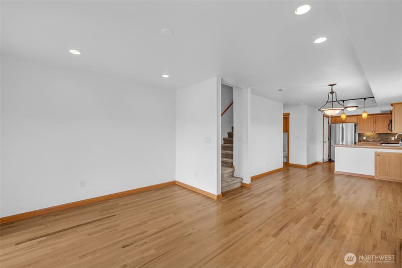 Property photo for 6331 42nd Avenue SW #A, Seattle photo 15