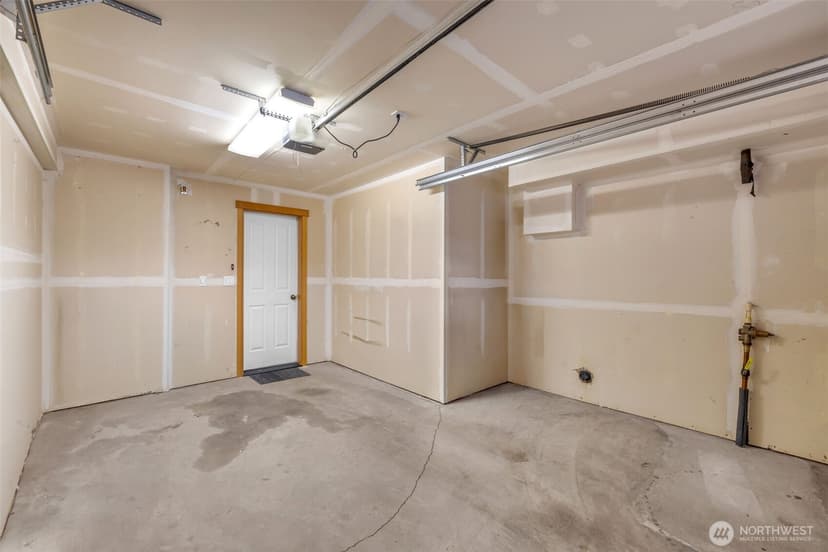 Property photo for 6331 42nd Avenue SW #A, Seattle photo 30