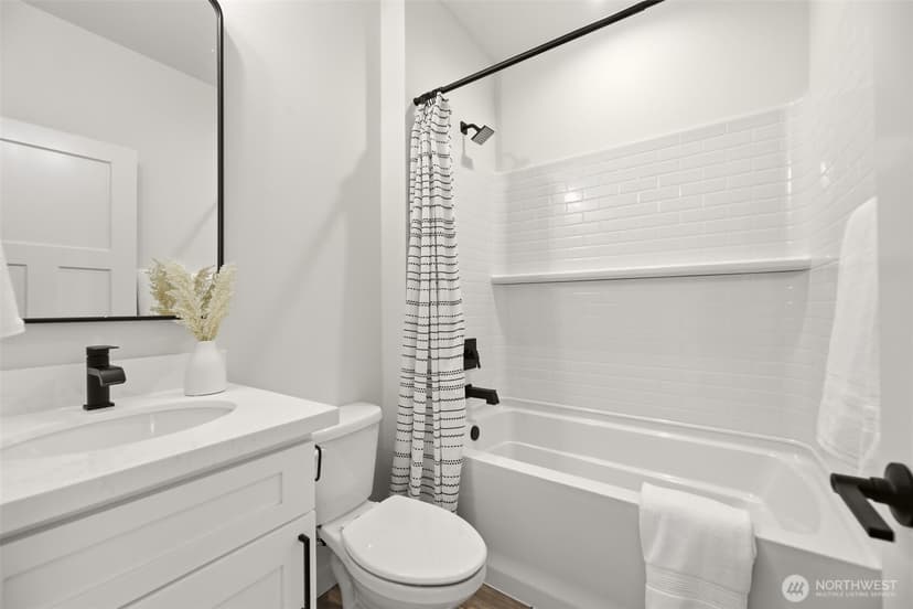 Property photo for 2018 Oakes Avenue #C, Everett photo 11