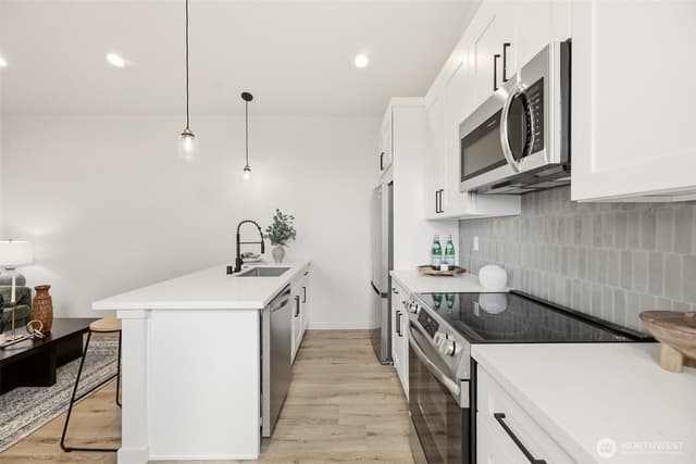 Property photo for 2018 Oakes Avenue #C, Everett photo 5