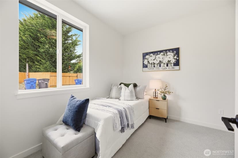 Property photo for 2018 Oakes Avenue #C, Everett photo 10