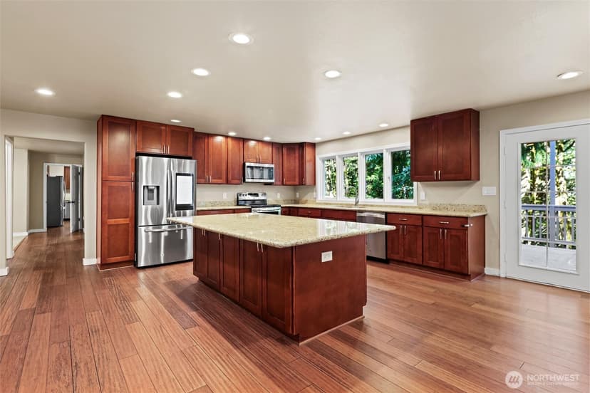 Property photo for 24010 SE 168th Street, Issaquah photo 8