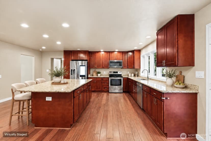 Property photo for 24010 SE 168th Street, Issaquah photo 6