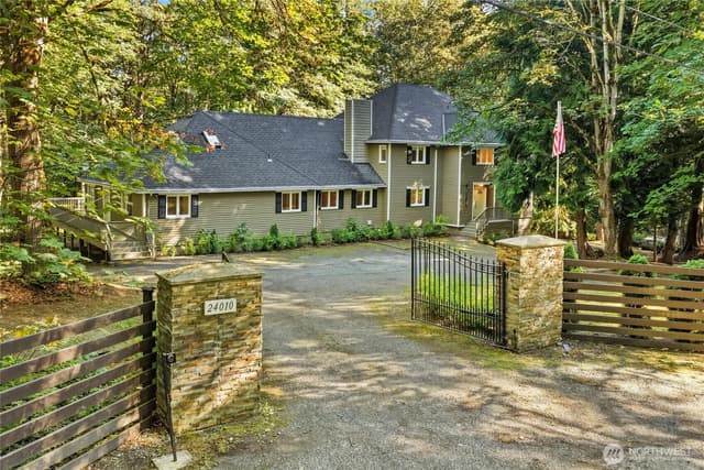 Property photo for 24010 SE 168th Street, Issaquah, WA 98027