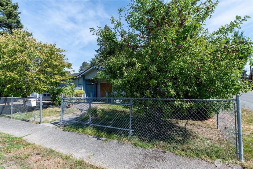 Property photo for 11516 85th Avenue S, Seattle photo 36
