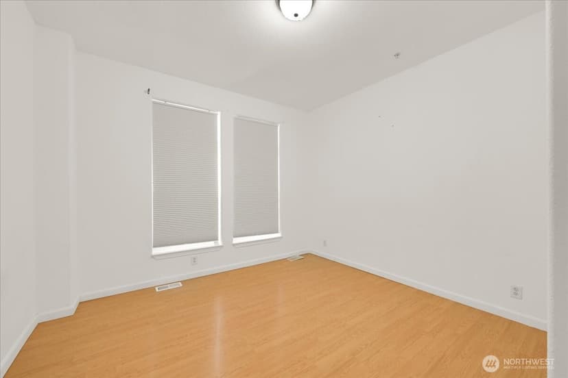 Property photo for 11516 85th Avenue S, Seattle photo 13