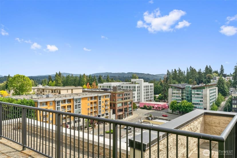 Property photo for 177 107th Avenue NE #718, Bellevue photo 30