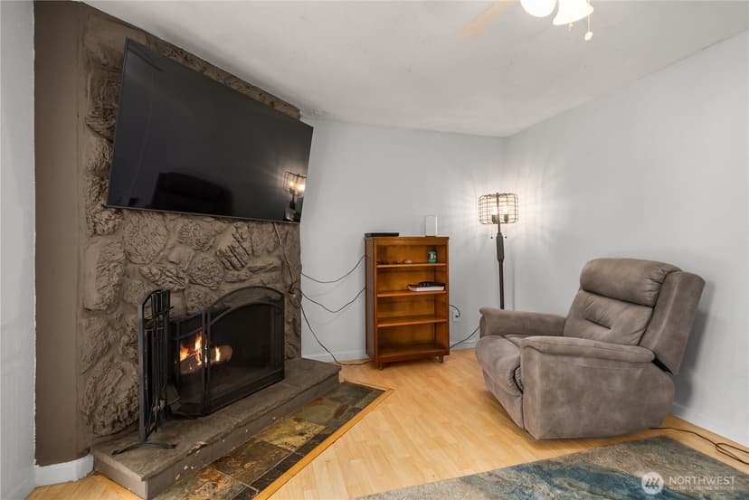 Property photo for 32304 4th Place S #R1, Federal Way photo 14