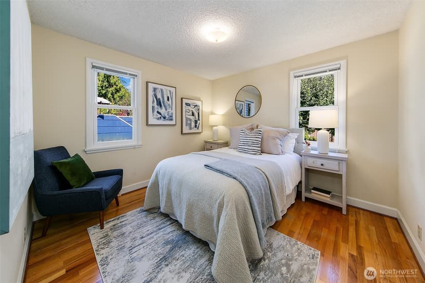 Property photo for 9240 Fauntleroy Way SW, Seattle photo 12