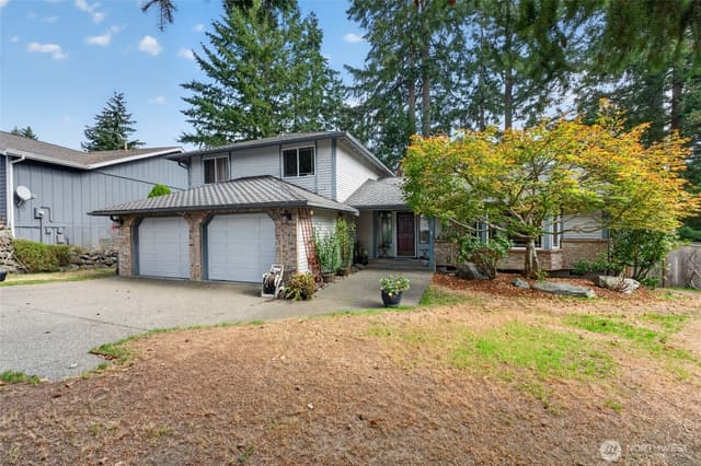 Property photo for 6412 45th Street W, University Place photo 4