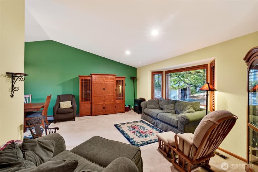 Property photo for 6412 45th Street W, University Place photo 8