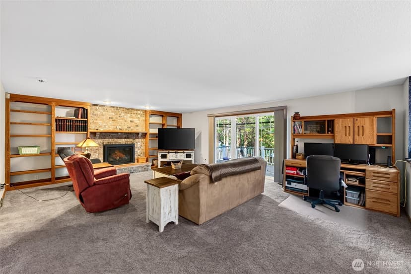 Property photo for 6412 45th Street W, University Place photo 15