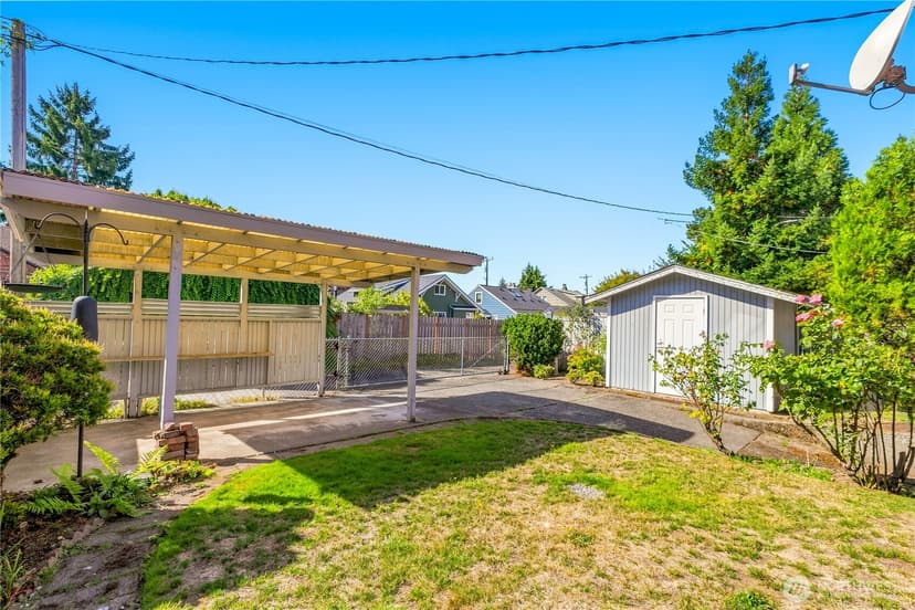 Property photo for 843 NE 81st Street, Seattle photo 26