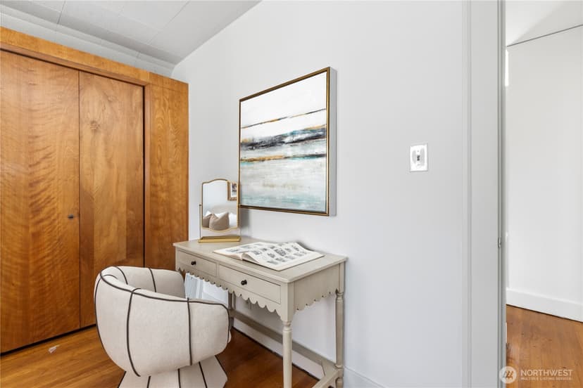 Property photo for 843 NE 81st Street, Seattle photo 19