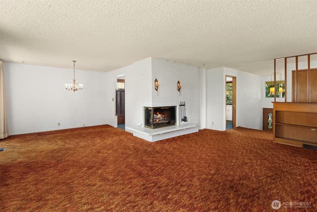 Property photo for 8619 Maple Lane, Edmonds photo 5