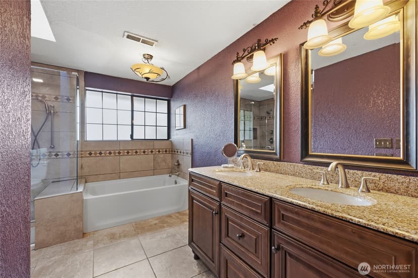 Property photo for 5704 69th Avenue Ct W, University Place photo 23