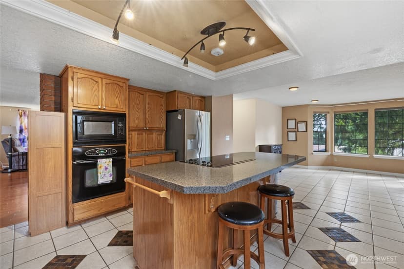 Property photo for 5704 69th Avenue Ct W, University Place photo 11