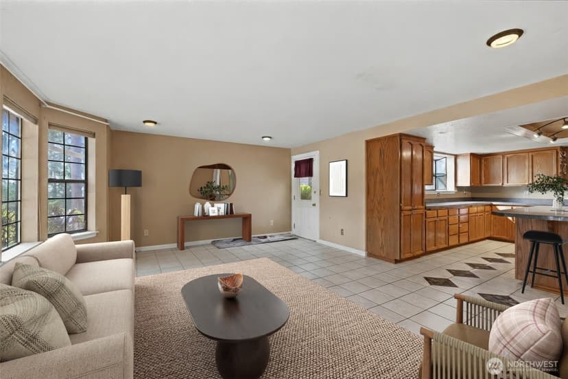 Property photo for 5704 69th Avenue Ct W, University Place photo 13