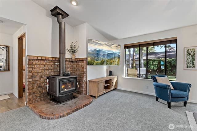 Property photo for 22057 SE 267th Street, Maple Valley photo 4