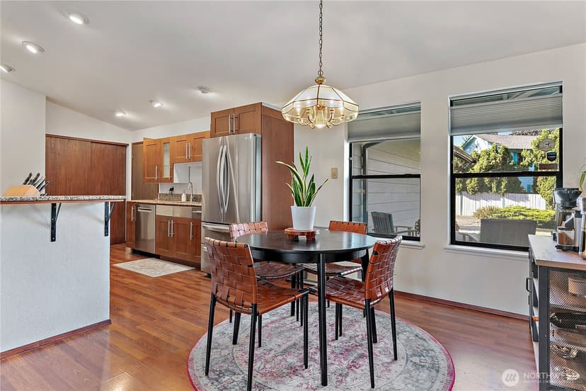 Property photo for 22057 SE 267th Street, Maple Valley photo 8